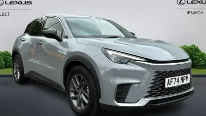 Używany Lexus LBX 136 KM (100 kW) 2026 SUV
