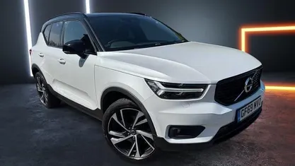Begagnad Volvo XC40 R-Design Pro 190 HK (139 kW) 2020 SUV