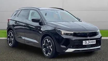 Used Vauxhall Grandland X Ultimate 131 HP (96 kW) 2024 Black SUV