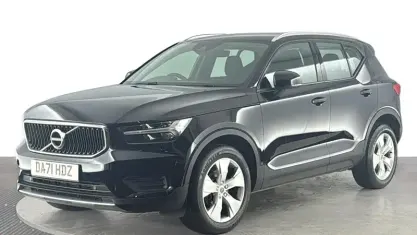 Used Volvo XC40 Momentum 163 HP (119 kW) 2021 Black SUV