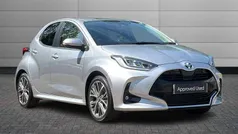 Silver Used 2022 Toyota Yaris Hybrid Hatchback | £19,195 (Fair price)