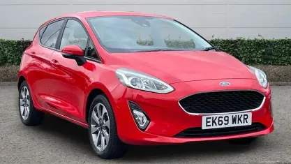 Second-hand Ford Fiesta Trend 86 CP (63 kW) 2019 Roșu Hatchback