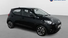 Used 2025 Hyundai i10 Advanced Hatchback | £14,049 (Fair price)