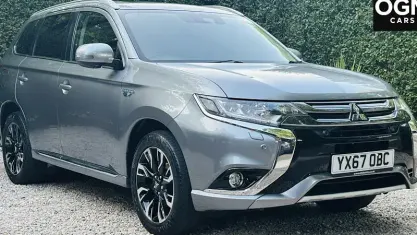Used Mitsubishi Outlander P-HEV 203 HP (149 kW) 2017 Grey SUV