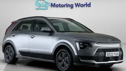 Gebraucht Kia Niro 141 PS (103 kW) 2023 Grau SUV