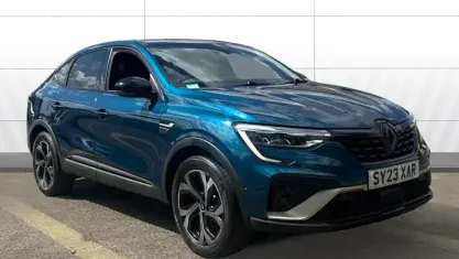 Used Renault Arkana Engineered 143 HP (105 kW) 2023 Blue SUV