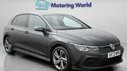 Second-hand VW Golf VIII R-line 150 CP (110 kW) 2024 Hatchback