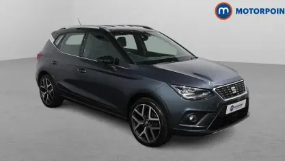 Begagnad Seat Arona XCELLENCE Lux 116 HK (85 kW) 2020 Grå SUV