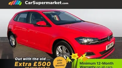 Used VW Polo SE 65 HP (47 kW) 2019 Red Hatchback