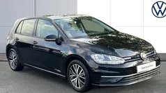 Used 2018 VW Golf VII SE Hatchback | £14,121 (Fair price)