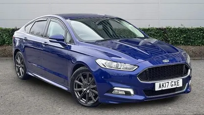 Used 2017 Ford Mondeo ST-Line X Hatchback | £12,399 (Fair price)