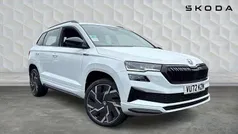 Moon white metallic Used 2022 Skoda Karoq SportLine SUV | £24,250 (Fair price)