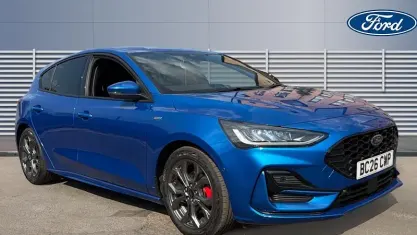 New Ford Focus ST-Line 155 HP (114 kW) 2025 Hatchback