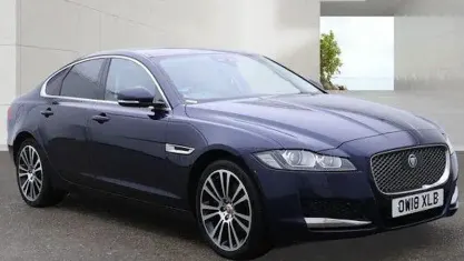 Used Jaguar XF Portfolio 241 HP (177 kW) 2020 Sedan
