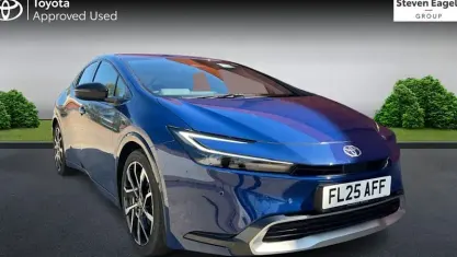 Used Toyota Prius 223 HP (164 kW) 2025 Blue Hatchback