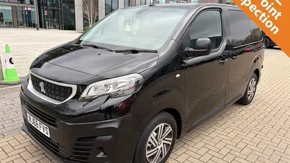 Used Peugeot Expert 95 HP (69 kW) 2019 Black Van