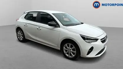 Used Vauxhall Corsa Design Edition 101 HP (74 kW) 2023 White Hatchback