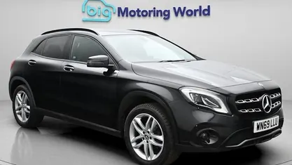 Used Mercedes GLA180 Urban 122 HP (89 kW) 2019 SUV