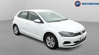 Used VW Polo SE 80 HP (58 kW) 2019 White Hatchback