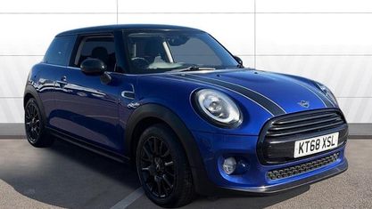 Używany Mini Cooper Classic 136 KM (100 kW) 2021 Hatchback