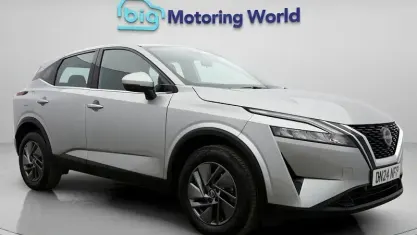 Used Nissan Qashqai Acenta Premium 140 HP (102 kW) 2024 Silver SUV