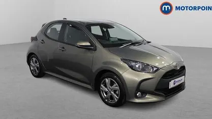 Used Toyota Yaris Hybrid 116 HP (85 kW) 2025 Bronze Hatchback