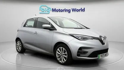 Used 2021 Renault Zoe Iconic Hatchback | £8,700 (Fair price)