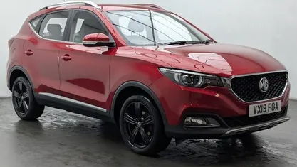 Used MG ZS Exclusive 111 HP (81 kW) 2019 Hatchback