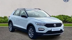 White Used 2018 VW T-Roc SE SUV | £15,580 (Fair price)