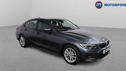Usado BMW 330e 292 HP (214 kW) 2020 Cinzento Sedan