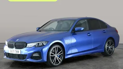 Used BMW 330e M Sport 292 HP (214 kW) 2021 Blue Sedan