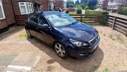 Used Peugeot 308 Allure 131 HP (96 kW) 2019 Blue Hatchback