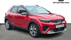 Red Used 2022 Kia Stonic 4 SUV | £16,250 (Fair price)