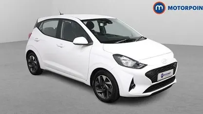 Used Hyundai i10 Advanced 63 HP (46 kW) 2025 White Hatchback