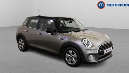 Used Mini Cooper Classic 136 HP (100 kW) 2019 Silver Hatchback