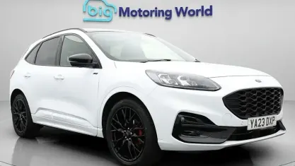 Used Ford Kuga ST-Line 150 HP (110 kW) 2023 White SUV