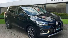 Diamond black Used 2020 Renault Kadjar Version S SUV | £13,735 (Fair price)