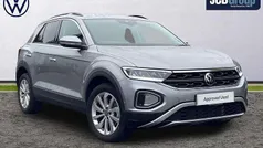 Used 2025 VW T-Roc Match SUV | £26,195 (Fair price)