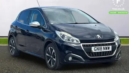 Used Peugeot 208 Allure Premium 82 HP (60 kW) 2018 Blue Hatchback