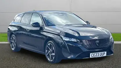 Used Peugeot 308 SW Allure Premium 131 HP (96 kW) 2023 Estate