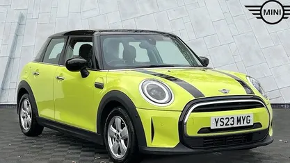 Used 2022 Mini Cooper Classic Hatchback | £17,994 (Fair price)