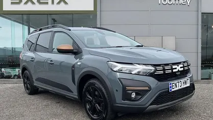 Second-hand Dacia Jogger Extreme 141 CP (103 kW) 2025 Monovolum