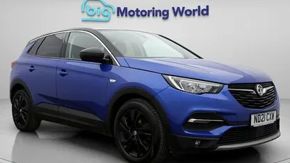Begagnad Vauxhall Grandland X SRi 131 HK (96 kW) 2021 Blå SUV