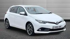 Used 2015 Toyota Auris Design Hatchback | £7,345 (Good price)