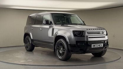 Używany Land Rover Defender SE Dynamic 249 KM (183 kW) 2025 Kombi
