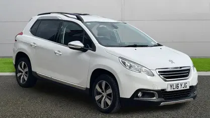 Used Peugeot 2008 Allure 99 HP (72 kW) 2016 White SUV