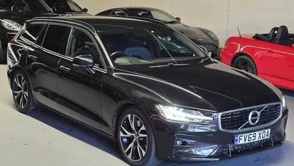 Used 2019 Volvo V60 R-Design Estate | £19,900 (Fair price)