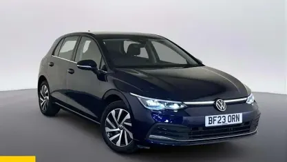 Second-hand VW Golf VIII Style 204 CP (150 kW) 2023 Albastru Hatchback