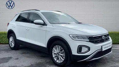Used VW T-Roc Life 150 HP (110 kW) 2025 SUV