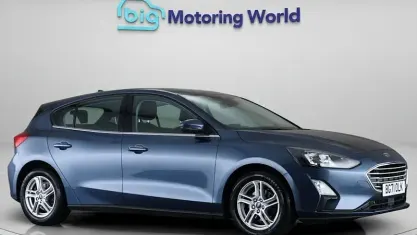 Used Ford Focus Zetec 125 HP (91 kW) 2021 Blue Hatchback